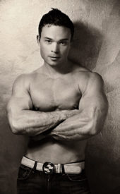 Sam bi-sexual - Very sexy guy with no restrictions